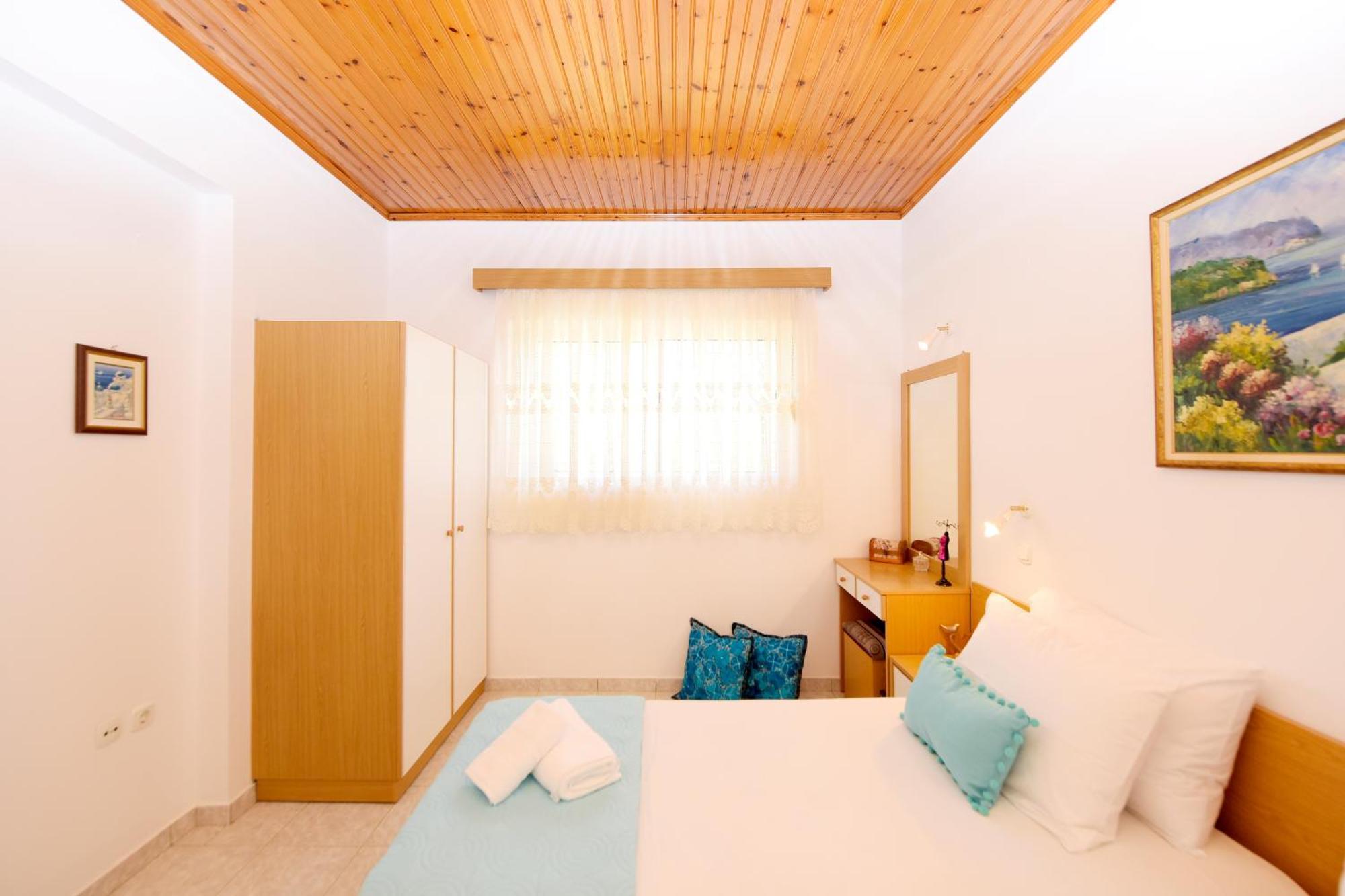 Venus Island Studios Líndos Habitación foto